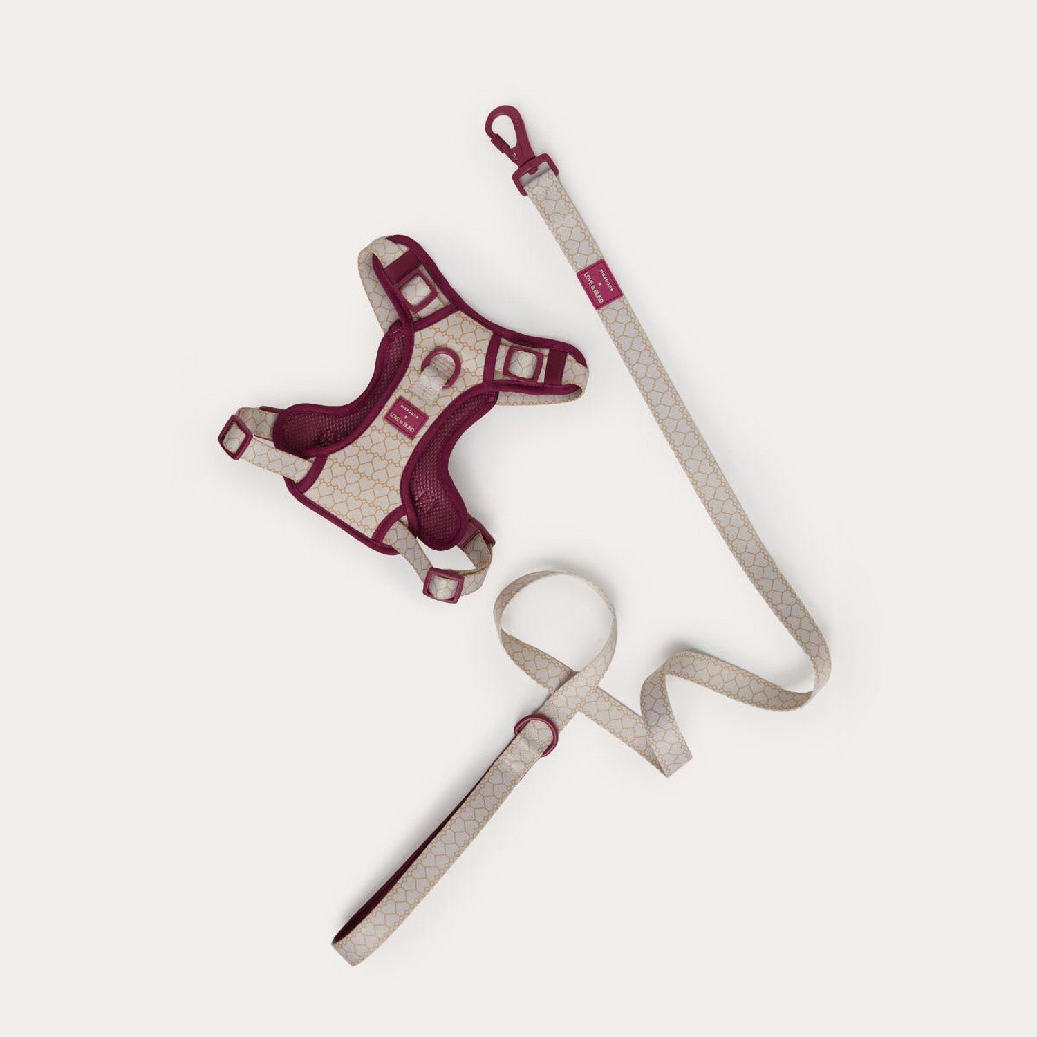 Love Is Blind X Maxbone Walk Set