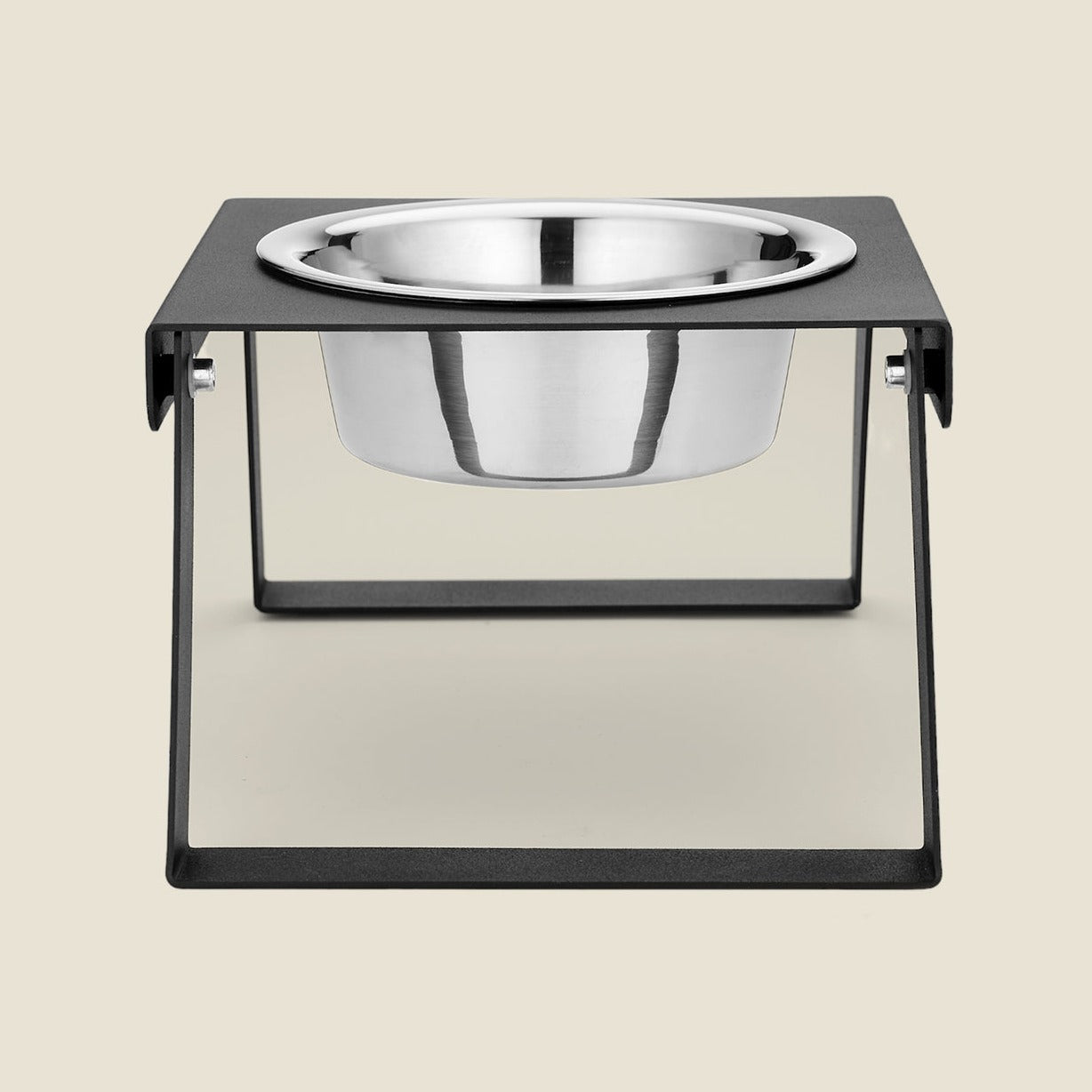 Frank and Arlo Metal Feeders