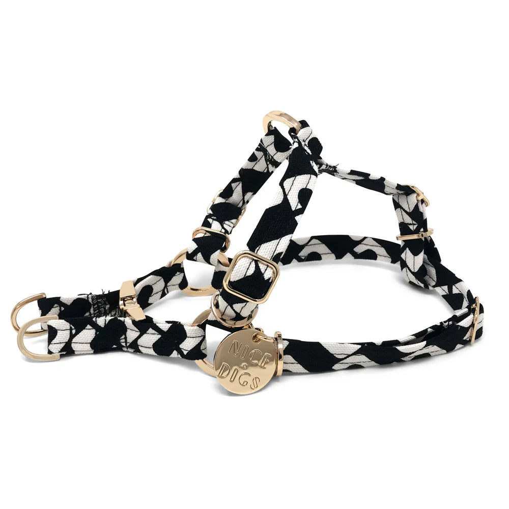 Nice Digs Harness